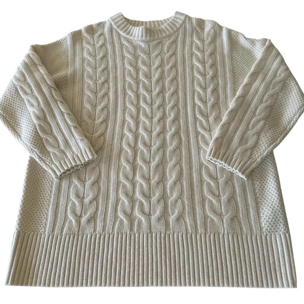 Banana Republic Italian Cashmere Blend Cable Knit Sweater Oversized Medium - Picture 2 of 13